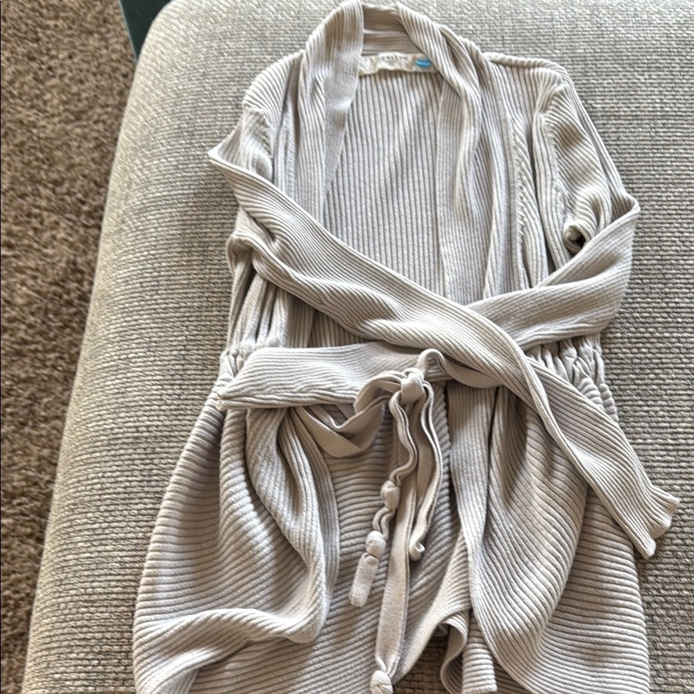 Women's Cream Sweater Cardigan, like new, from Anthropologie